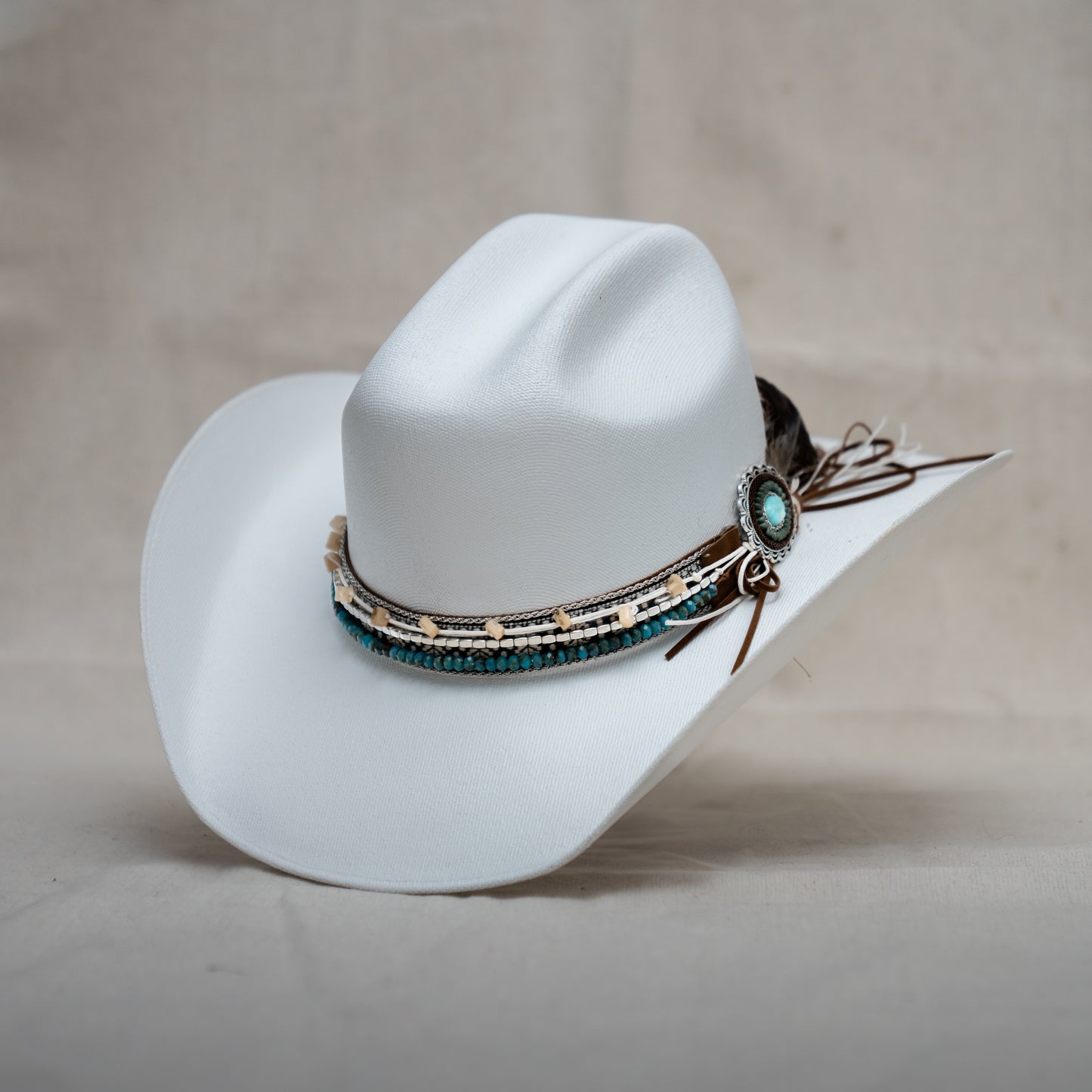 .Handmade Band White